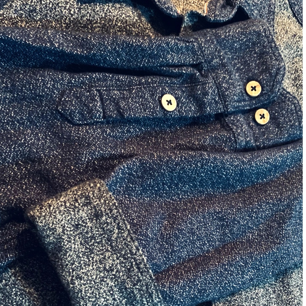 EarthBound Collared Button-Up - Picture 8 of 9